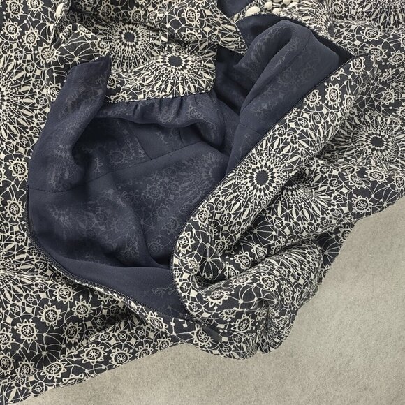 Ann Taylor LOFT 100% Silk, Black, White, Paisley, Side Zip, Midi Dress Size 2P - Picture 5 of 12